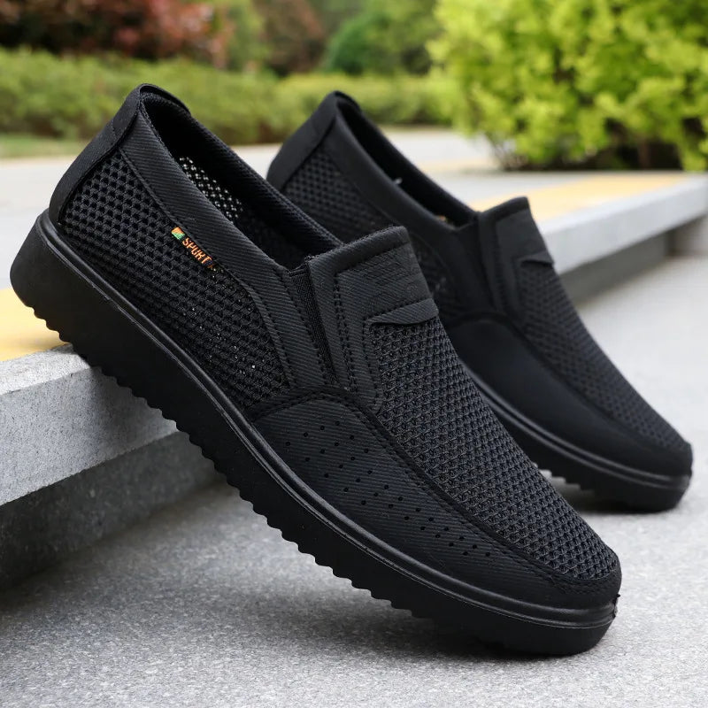 Comfortable Men Casual Shoes Breathable Mesh Summer Men Shoes New Non-slip Lightweight Shoes for Men Size 39-47