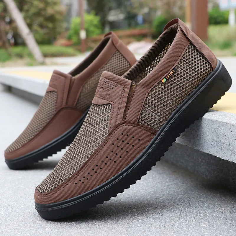 Comfortable Men Casual Shoes Breathable Mesh Summer Men Shoes New Non-slip Lightweight Shoes for Men Size 39-47