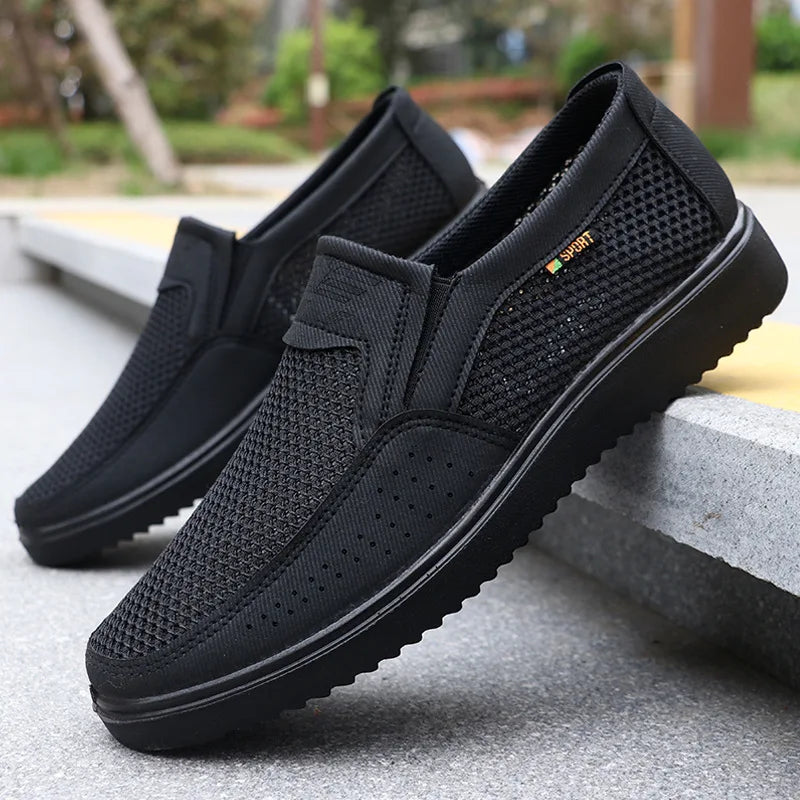 Comfortable Men Casual Shoes Breathable Mesh Summer Men Shoes New Non-slip Lightweight Shoes for Men Size 39-47