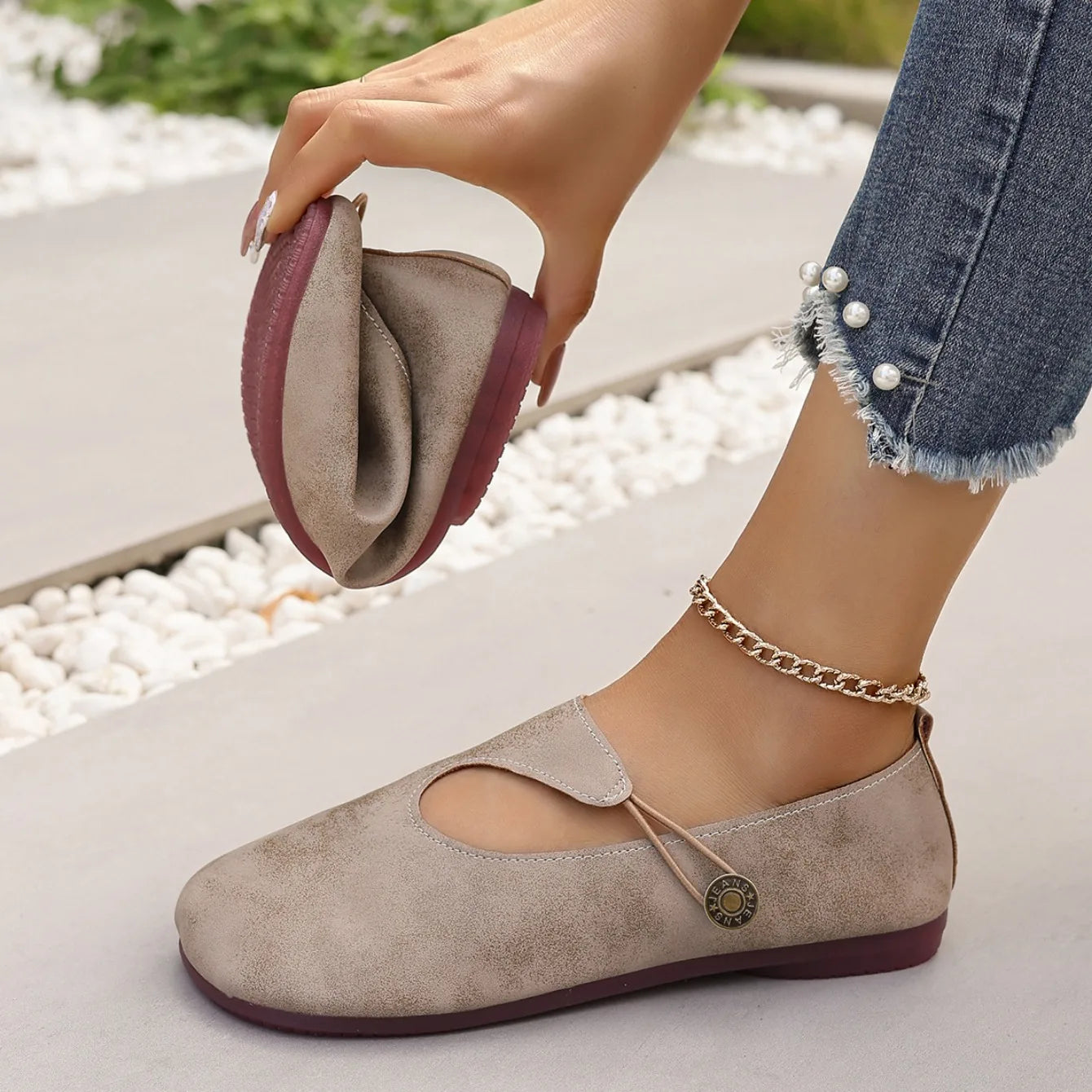 Women Sneakers 2024 New Retro Leisure Leather Shoes for Women Comfortable Slip-proof Breathable Round-headed Sneakers Women