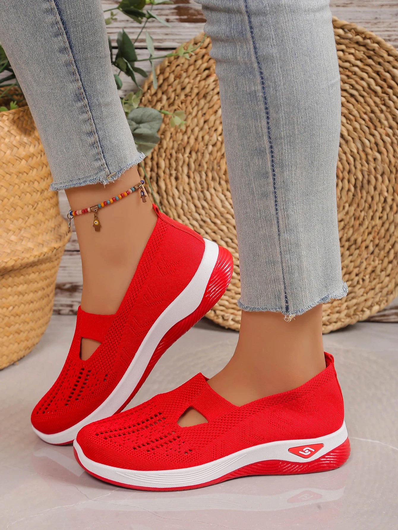 Women's Solid Color Breathable Sneakers, Soft Sole Lightweight Slip On Walking Shoes, Low-top Knitted Casual Shoes