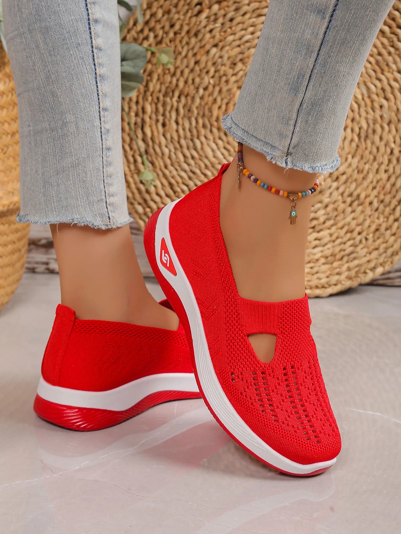 Women's Solid Color Breathable Sneakers, Soft Sole Lightweight Slip On Walking Shoes, Low-top Knitted Casual Shoes