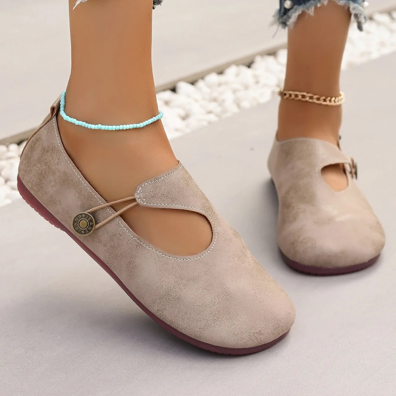 Women Sneakers 2024 New Retro Leisure Leather Shoes for Women Comfortable Slip-proof Breathable Round-headed Sneakers Women
